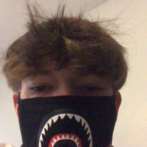 Meet your Posher, Ethan